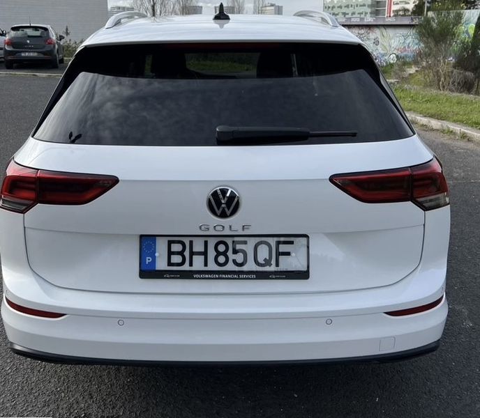 Volkswagen Golf Variant • 2021 • 23,900 km 4