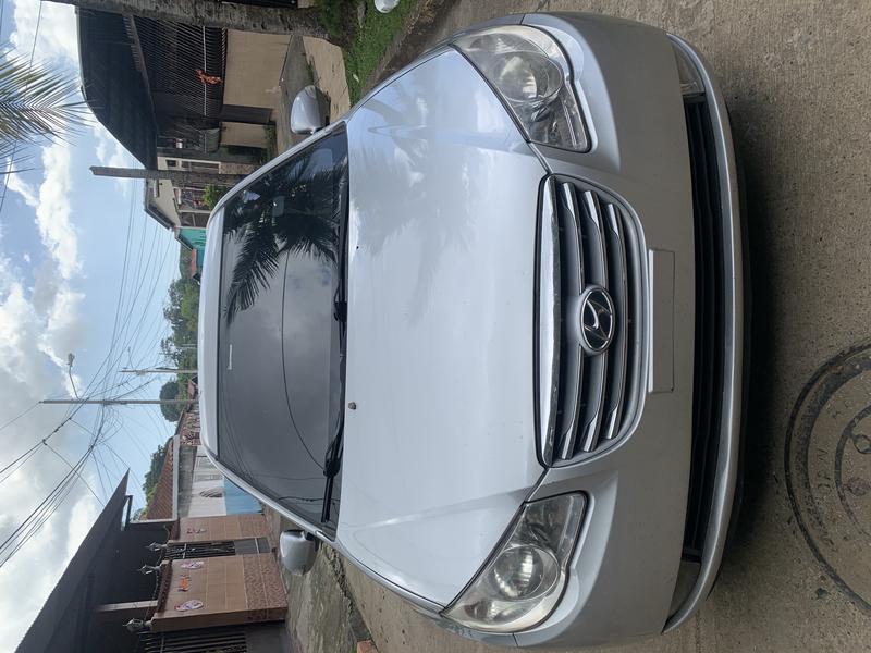 Hyundai Elantra • 2010 • 244,627 km 2