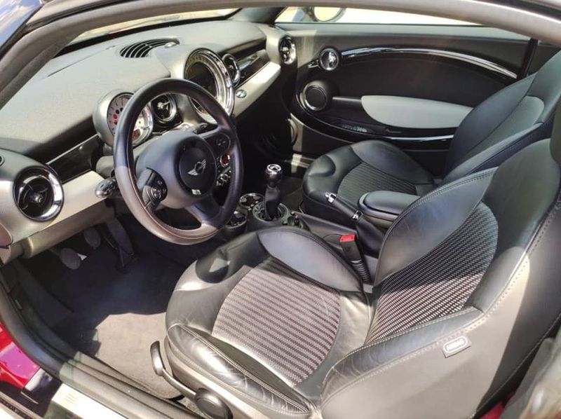MINI Cooper Coupe • 2012 • 60,000 km 4
