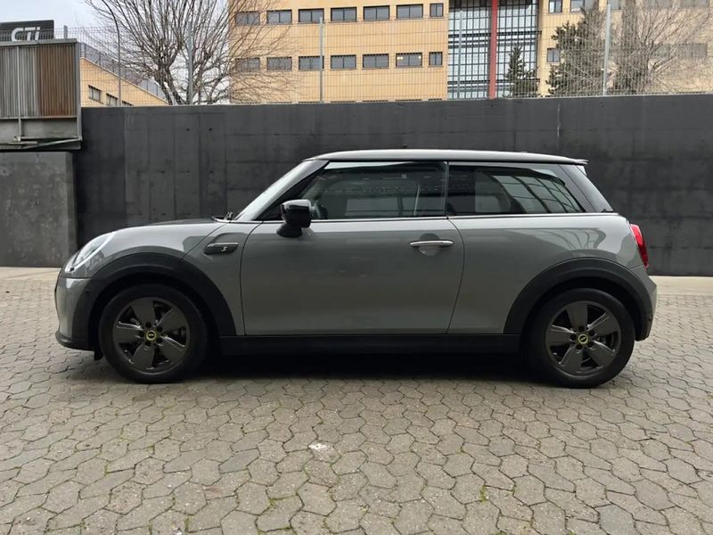 MINI Cooper • 2022 • 18,000 km 11