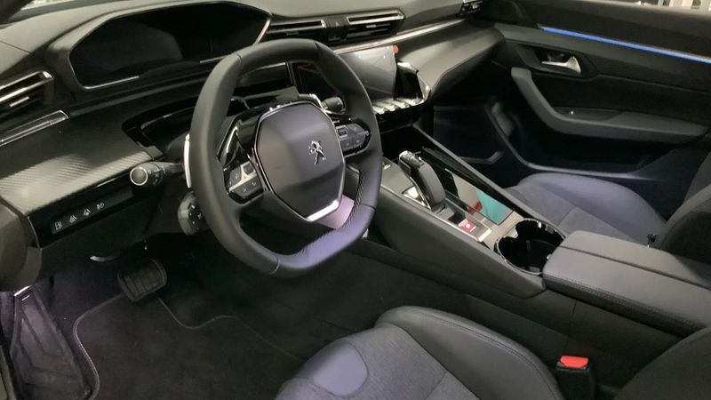 Peugeot 508 • 2023 • 21,359 km 11