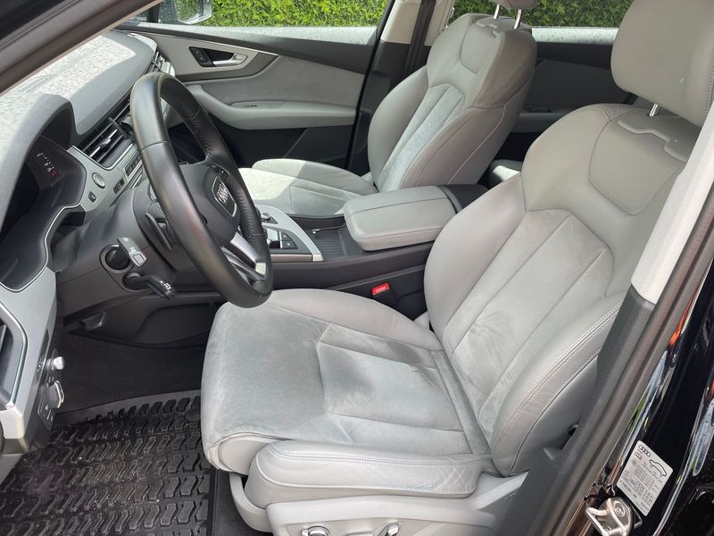 Audi Q7 • 2017 • 87,000 km 9