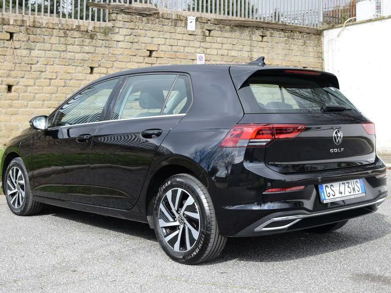 Volkswagen Golf • 2021 • 33,000 km 9