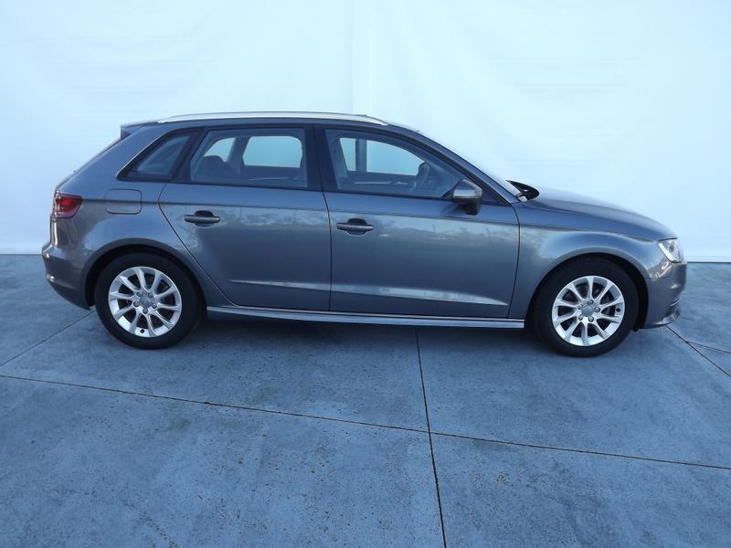 Audi A3 • 2014 • 48,989 km 3
