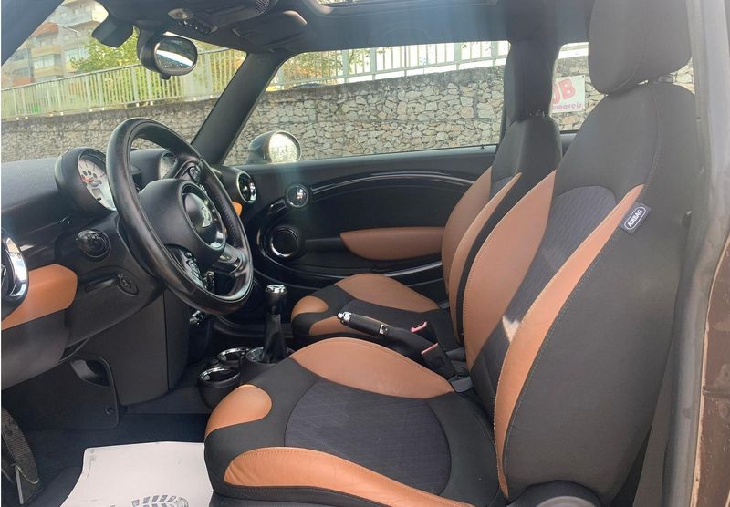 MINI Cooper • 2010 • 170,000 km 2