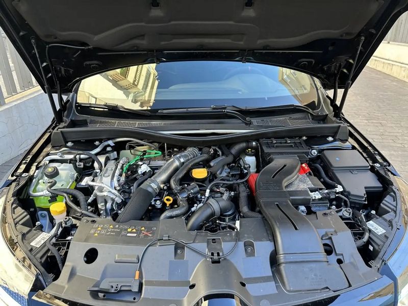 Renault Mégane Coupé • 2023 • 19,800 km 14