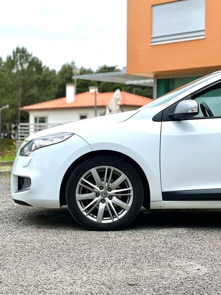 Renault Mégane • 2017 • 150,000 km 5