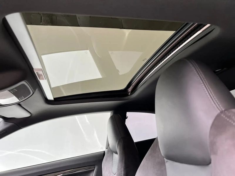 Audi A5 • 2011 • 160,000 km 9