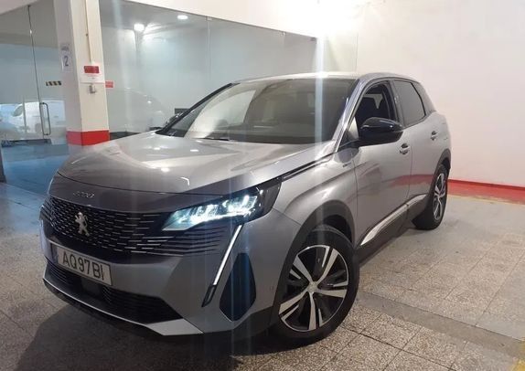 Peugeot 3008 • 2021 • 58,600 km 1