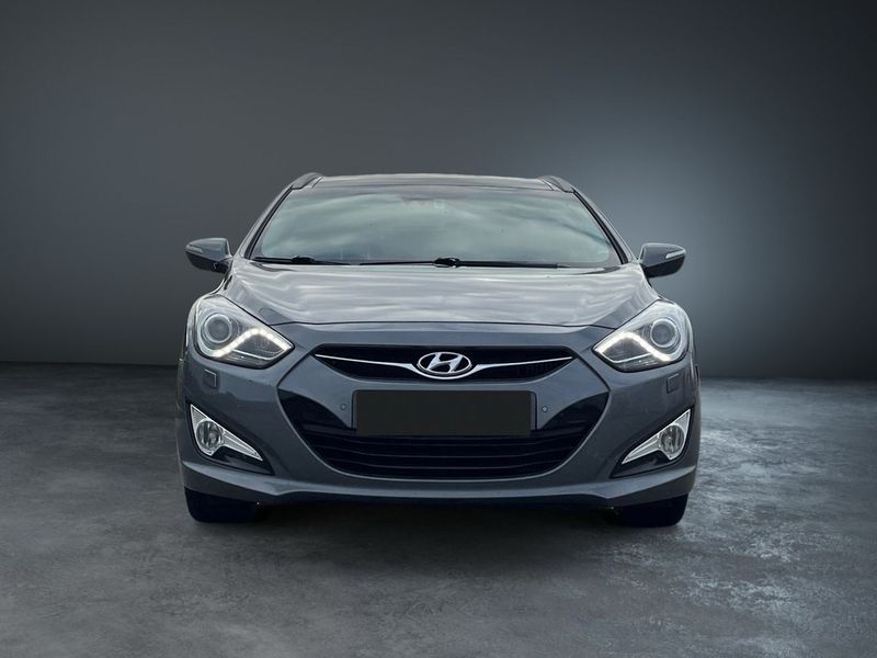 Hyundai i40 • 2012 • 95,000 km 1