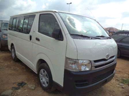 Toyota Hiace • 2011 • 145 km 2