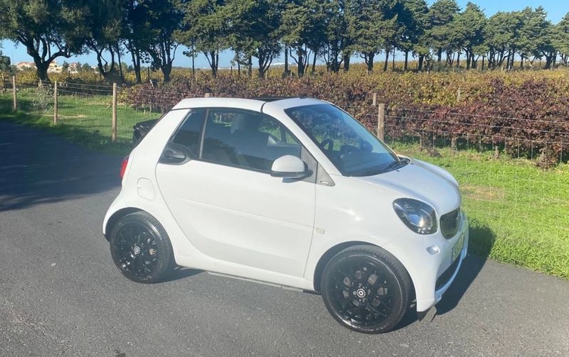 Smart Fortwo cabrio • 2016 • 49,850 km 6