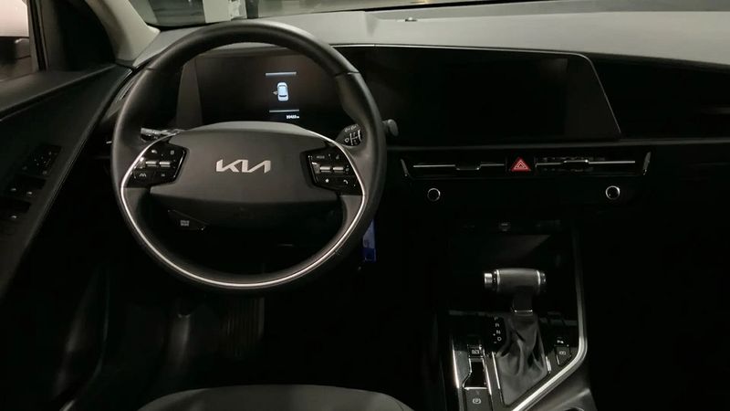Kia Niro • 2023 • 33,400 km 5
