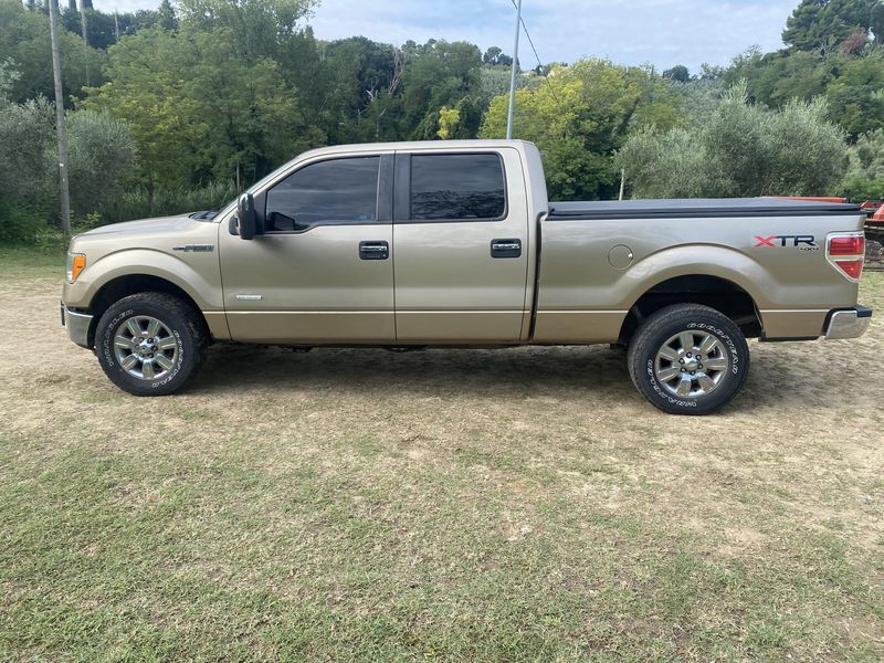 Ford F-150 • 2012 • 171,000 km 3