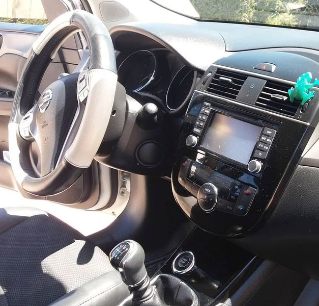 Nissan Pulsar • 2018 • 10,000 km 3