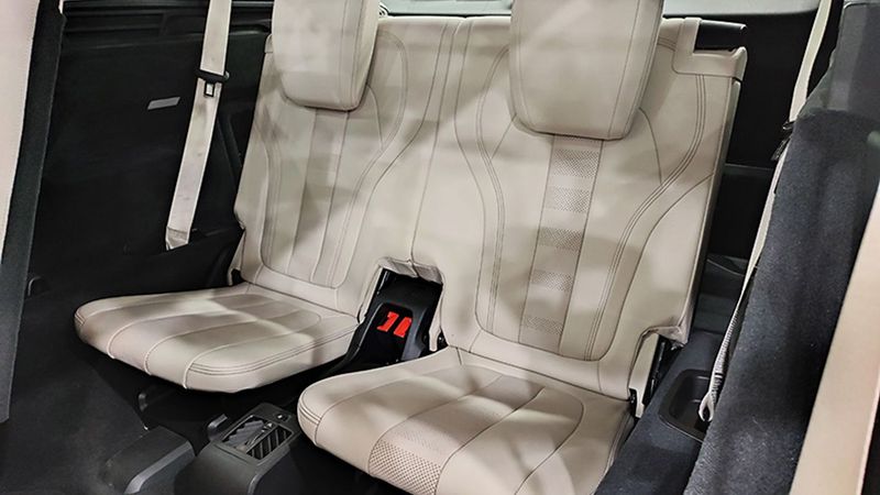 BMW X5 • 2020 • 42,284 km 19