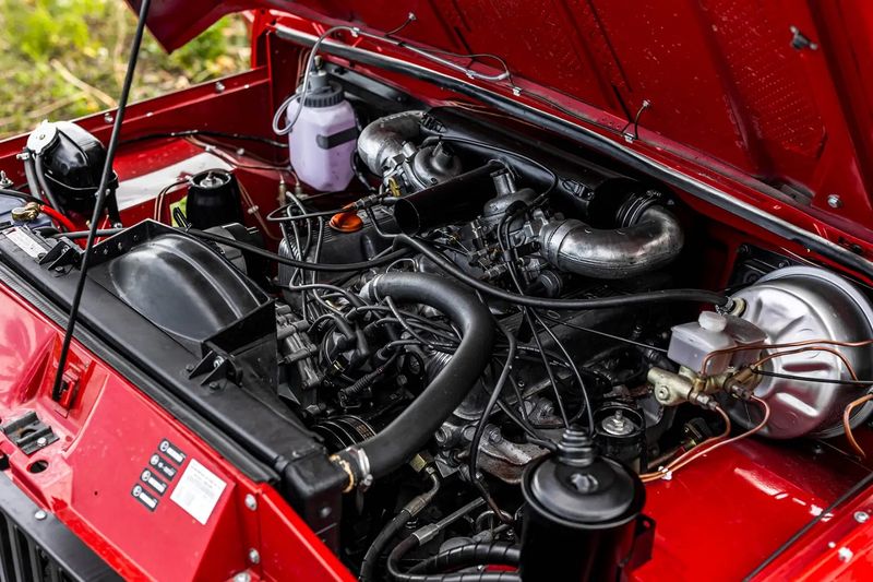 Land Rover Range Rover • 1972 • 47,600 km 4