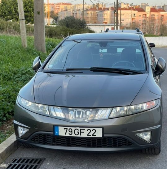 Honda Civic • 2008 • 120,000 km 3