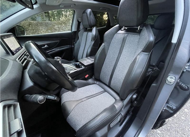 Peugeot 3008 • 2018 • 140,000 km 4