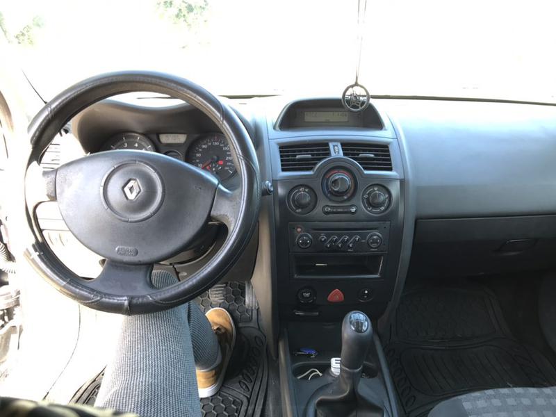 Renault Mégane • 2009 • 207,000 km 5