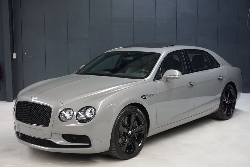 Bentley Flying Spur • 2020 • 127,000 km 1