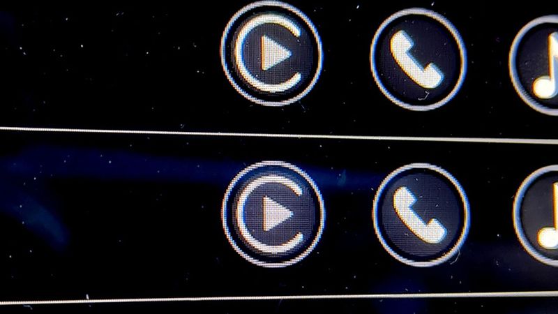 Renault Captur • 2023 • 17,890 km 10