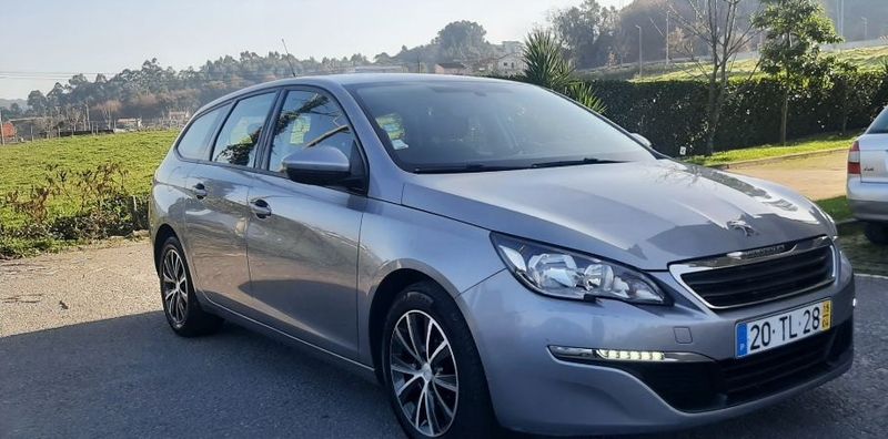 Peugeot 308 • 2015 • 250,000 km 1