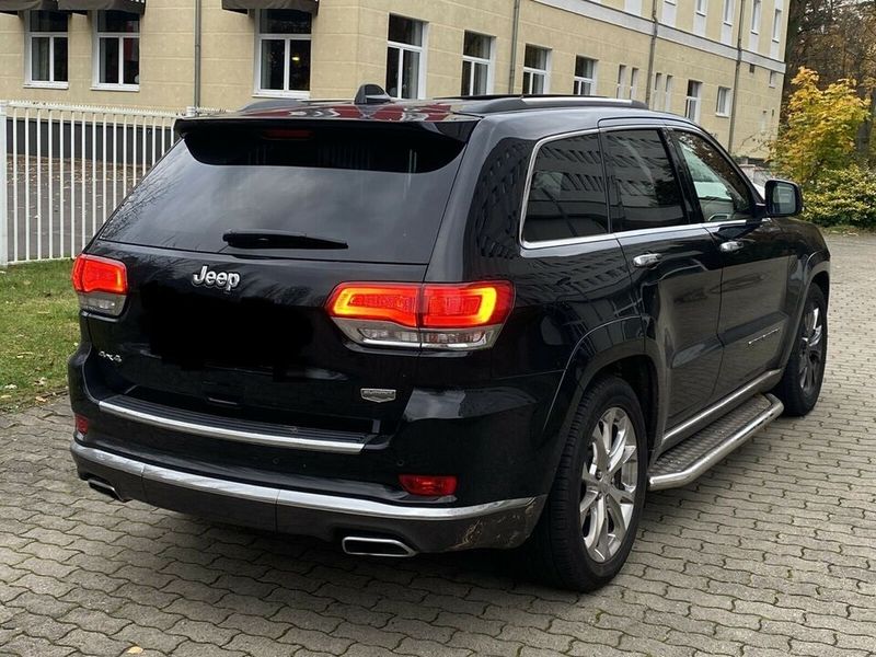 Jeep Cherokee • 2019 • 50,000 km 5