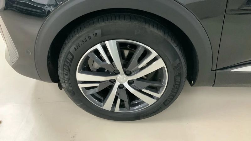 Peugeot 5008 • 2023 • 20,900 km 5