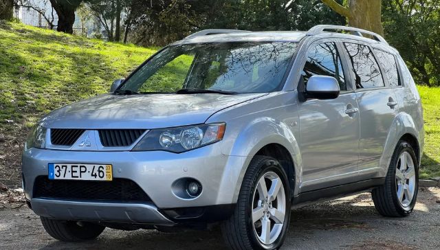 Mitsubishi Outlander • 2007 • 220,000 km 1