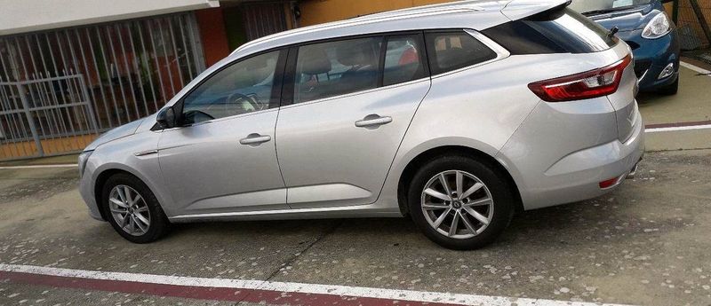 Renault Mégane • 2017 • 190,000 km 5