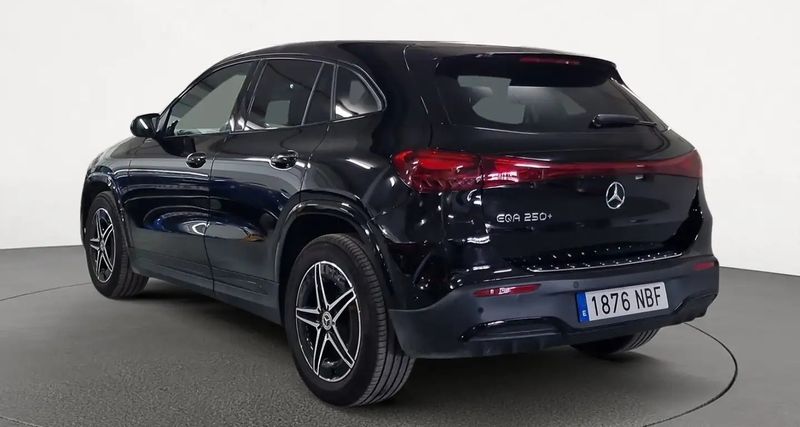 Mercedes-Benz A • 2025 • 5,652 km 4