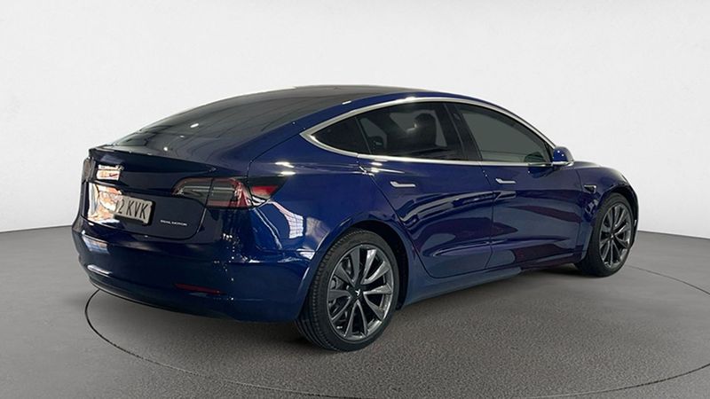 Tesla Model 3 • 2019 • 55,289 km 6