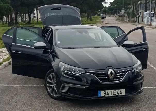 Renault Mégane • 2017 • 47,000 km 1