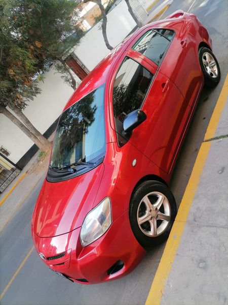 Toyota Yaris • 2006 • 103,300 km 4