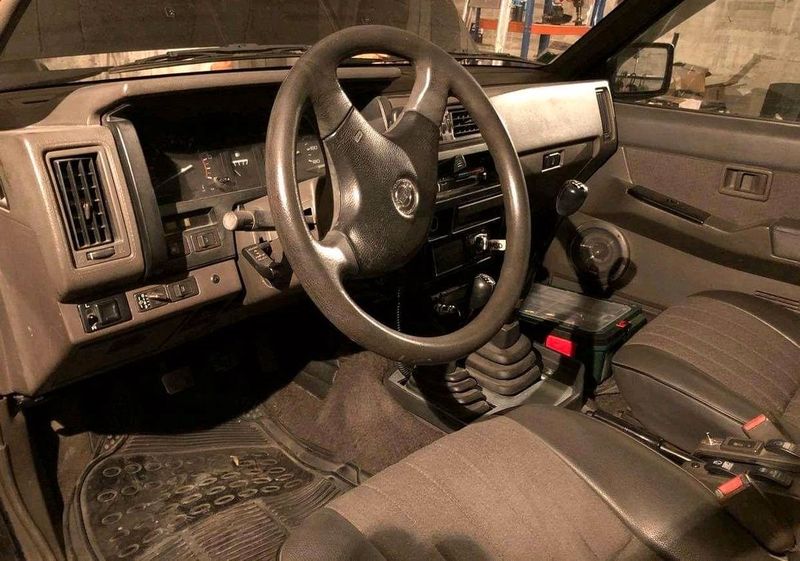 Nissan Terrano • 1992 • 200,000 km 4