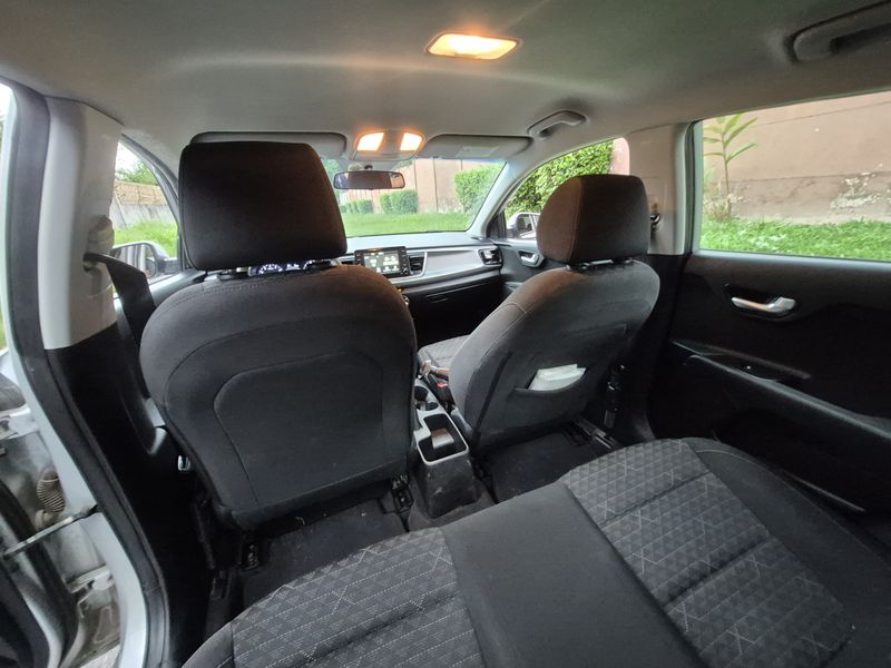 Kia Rio • 2020 • 99,300 km 5