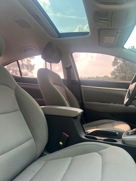 Hyundai Elantra • 2019 • 92,000 mi 5