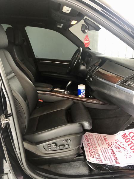 BMW X5 • 2013 • 135,522 km 9