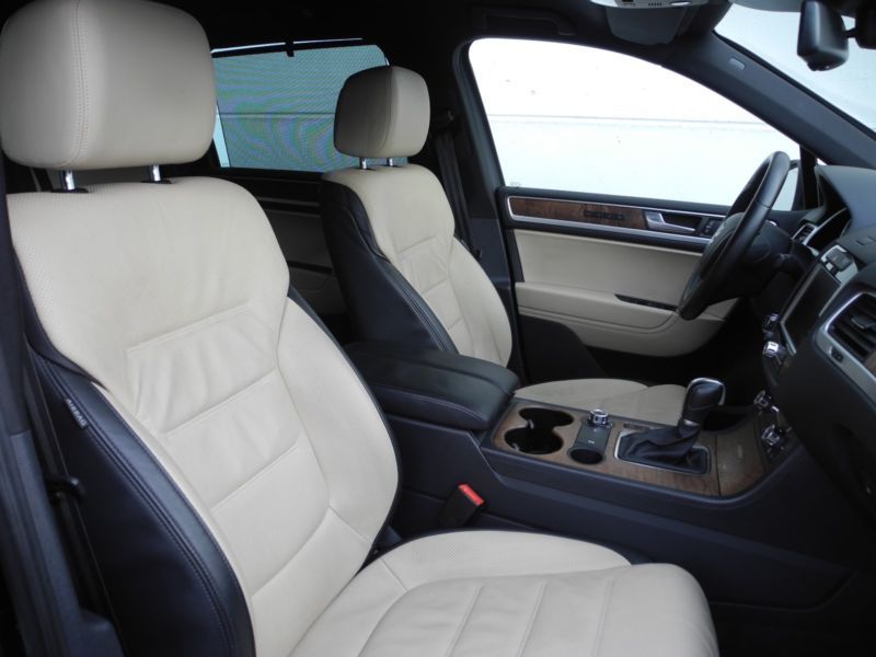 Volkswagen Touareg • 2012 • 119,996 km 15
