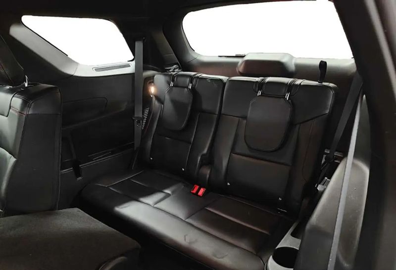 Ford Explorer • 2021 • 100,200 km 5