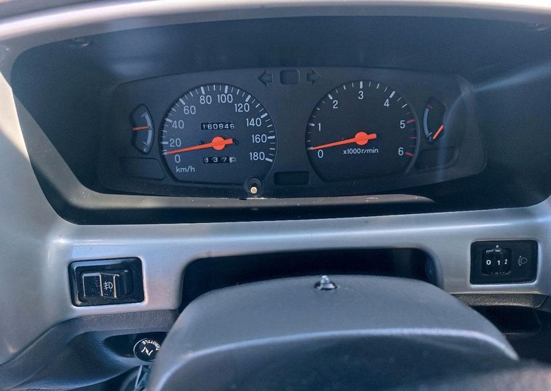 Mitsubishi L200 Pick up • 2001 • 160,000 km 6