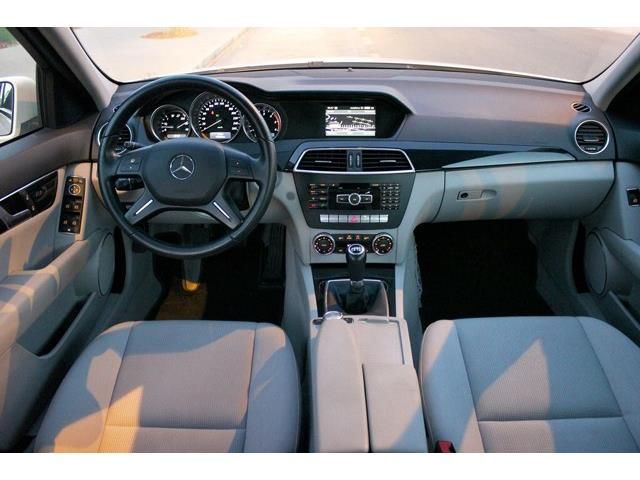 Mercedes-Benz C-Class • 2012 • 194,000 km 10
