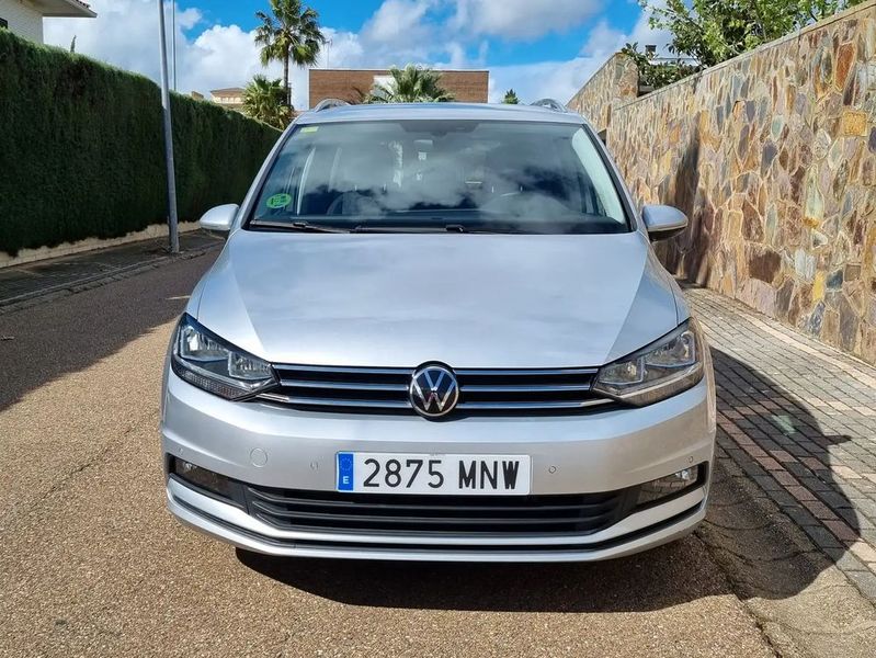 Volkswagen Touran • 2021 • 55,000 km 1