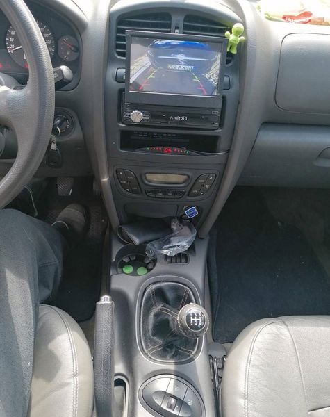 Hyundai Santa Fe • 2003 • 250,000 km 4