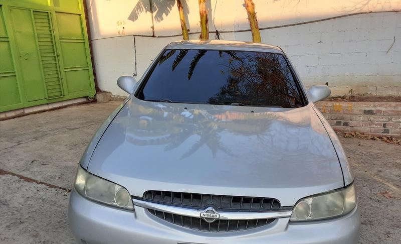 Nissan Altima • 2001 • 16,000 km 3