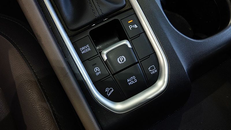 Hyundai Santa Fe • 2019 • 120,746 km 34