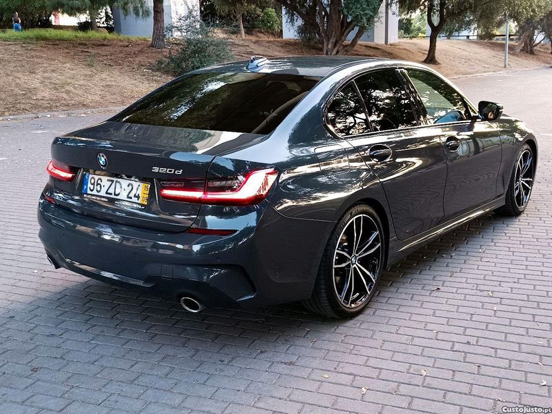 BMW 328i • 2019 • 30,000 km 4