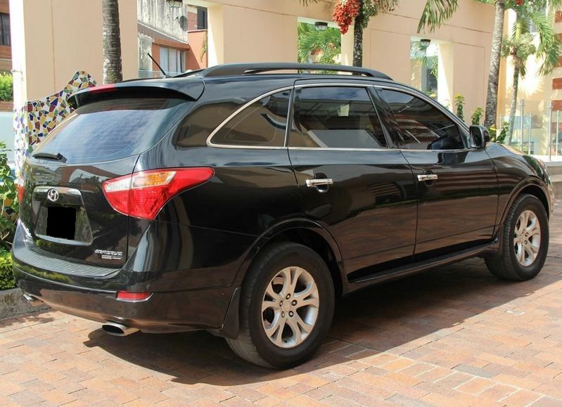 Hyundai Veracruz • 2008 • 160,000 km 3