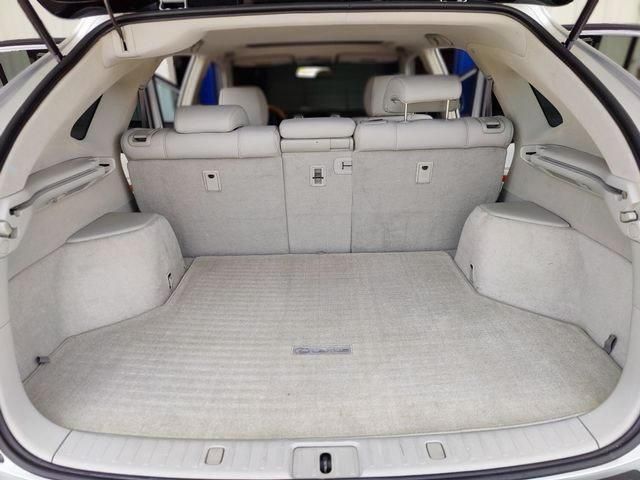 Lexus RX • 2009 • 50,000 km 3